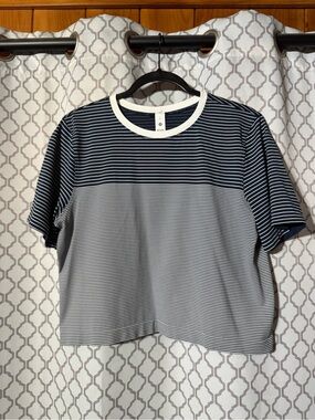 lululemon athletica Navy and White Striped Short Sleeve Tee